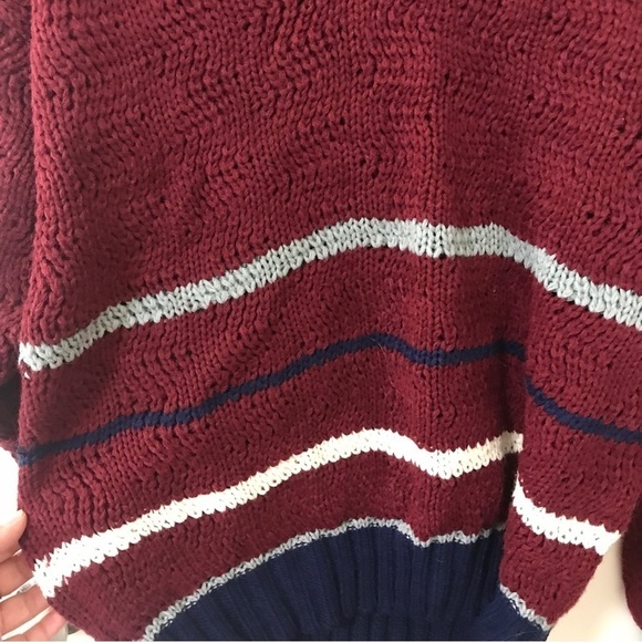 Vintage Wayne Scott maroon and blue knit V-neck sweater - Picture 5 of 14